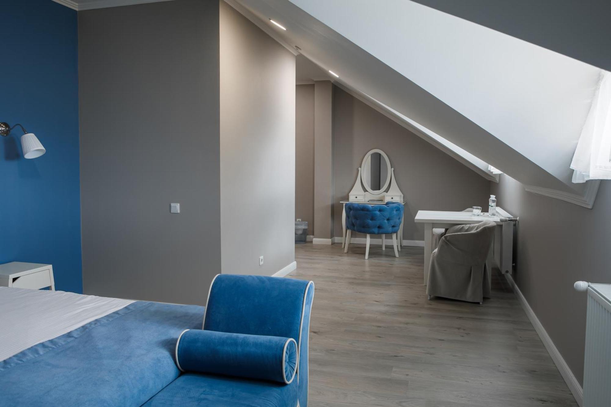 Rivoli Hotel تشيرنيفتسي المظهر الخارجي الصورة